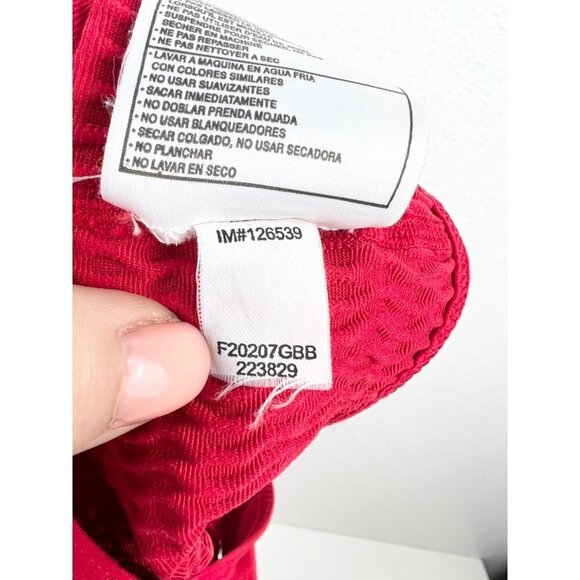 NIKE Sphere High Impact Seamless Workout Tank, Red, Size L/XL - Picture 6 of 6